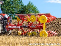 Mit dem neuen SERVO 2000 nimmt Pöttinger einen ko