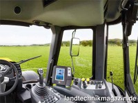 JCB hat beim Fastrac 3000 Xtra die neue kompakte, 