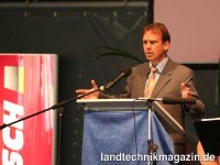Thüringens Ministerpräsident Dieter Althaus bei 