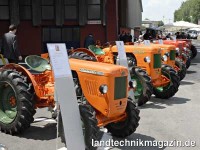 Historische Traktorenparade anlässlich des 80-jä