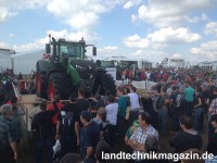 Der Fendt Feldtag Wadenbrunn 2014 wurde nach Angab