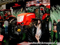 Die neue stufenlose McCormick X8-Serie besteht aus