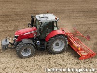Die sechs 4-Zylinder-Traktoren der Baureihe MF 670