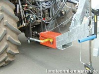 Die Anlenkung am Schlepper wird über eine K80 Kug