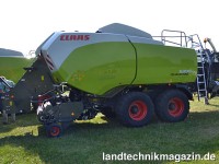 Die Modelle Claas QUADRANT 4200, 5200 (im Bild) un