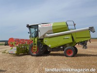 Bei den neuen Claas Mähdreschern AVERO 160 und 24