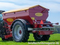 Der gezogene Düngerstreuer Bredal F8 zur Ausbring