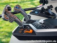 Die neue Bedienarmlehne der Massey Ferguson MF 7S 