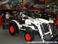 Der Kompakttraktor Bobcat CT2040 bietet 30/40 kW/P