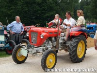 Hervorragende Stimmung und über 300 Oldtimer-Trak