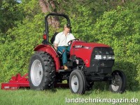 Die Case IH Traktoren Farmall 45 A und Farmall 55 