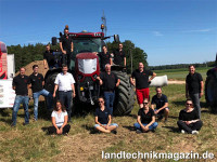 Argo-Mitarbeiter*Innen und Burgoberbacher Gemeinde