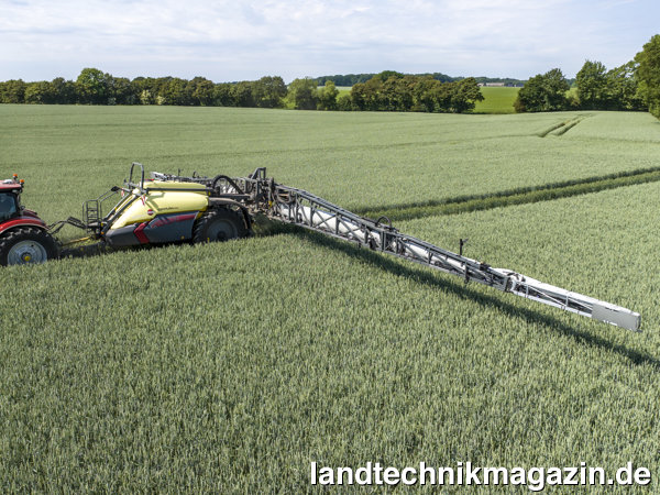 lDie neuen Anhängespritzen Hardi AEON 6000 und 7000 können mit dem DELTA-FORCE-Gestänge oder dem luftunterstützten TWIN-FORCE-Gestänge ausgestattet werden.