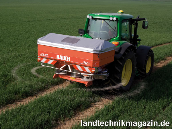 Bild: Agritechnica Neuheiten Silbermedaille 2011 für Rauch SPREAD CONTROL, Rauch Landmaschinenfabrik GmbH, Sinzheim, Deutschland, Halle 15, Stand D36.