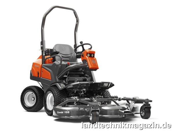 lMit der Einführung des Husqvarna P 525D erschließt die Plattform der neuen P 500-Serie nun auch die höchste Leistungsklasse der kommerziellen Rasen- und Grünflächenpflege. Durch eine ausgezeichnete Wendigkeit, hohe Stabilität und eine kompakte Größe ist der P 525D äußerst flexibel im Einsatz. Aufwändige und kostenintensive Nacharbeit mit Trimmern oder Schiebemähern verringern sich deutlich. Der P 525D eignet sich auch hervorragend für den Wintereinsatz. Eine Fahrerkabine ist optional erhältlich.
