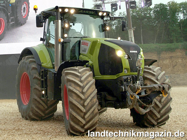 XL-Bild: Die neue Claas AXION 800 Traktoren-Baureihe besteht aus den vier Modellen AXION 810, AXION 830, AXION 840 und AXION 850.
