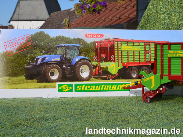 lZur Agritechnica 2013 erscheint das limitierte Sondermodell Strautmann Tera-Vitesse CFS 5201 DO in begrenzter Stückzahl von 1.000 Stück. Das limitierte Wiking-Modell im Maßstab 1:32 ist in einem extra designten Karton verpackt.