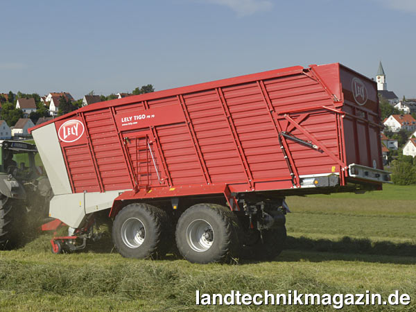 lDer neue Lely Tigo PR Lade- und Silierwagen ersetzt den Lely Tigo R Profi. Erhältlich ist der neue Lely Tigo PR mit drei Modellen im Volumenbereich von 31 bis 41 cbm nach DIN.