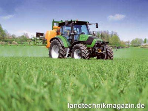 Bild: Macht auch als Pflegeschlepper eine gute Figur: Der neue Agrotron K.