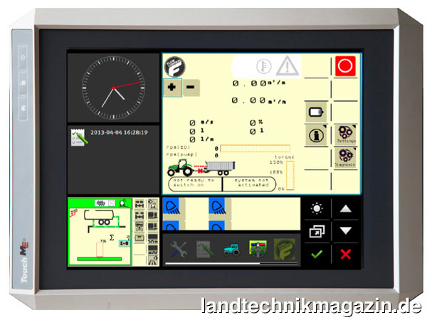Bild: Durch den Elektroantrieb kann die Drehzahl der Pumpe beim Fliegl Flow Control bei der Gülle-Ausbringung von 0 bis 500 U/min variiert werden. So ist eine stufenlose Regulierung der Ausbringmenge möglich. Foto: Fliegl