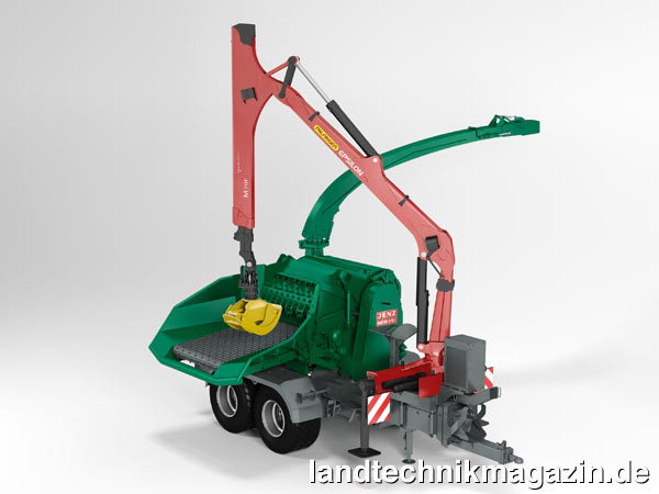 lMit dem neuen Mobilhacker HEM 593 Z erweitert JENZ seine 500er Baureihe nach oben. Mit dem um 20 cm breiteren Einzug lässt sich sperriges Material besser verarbeiten. Auf der INTERFORST 2014 stellt JENZ den HEM 593 als Zapfwellenhacker aus, später wird der HEM 593 auch als Chippertruck angeboten. Eine Variante mit Aufbaumotor sei bis auf Weiteres nicht geplant.