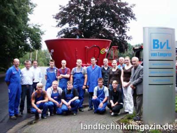 lMit 12 neuen Azubis setzt BvL weiterhin auf die Ausbildung im eigenen Betrieb.