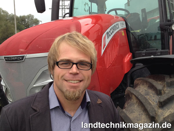 XL-Bild: Nils Lattrich, ein erfahrener junger Praktiker, der seine Erfahrungen in der Landtechnik bei Lohnunternehmern und Landwirten sammelte, wird zukünftig die Vertriebs- und Marketingmannschaft der Argo GmbH für die Marken McCormick und Landini unterstützen.