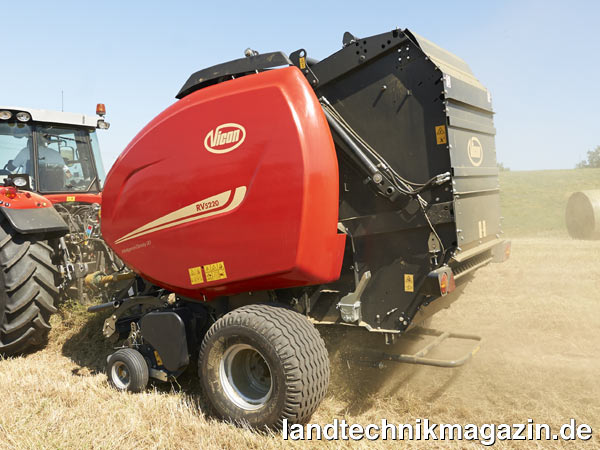 lDie neue Vicon Rundballenpressen-Serie RV 5200 mit variabler Ballenkammer besteht aus den beiden Modellen RV 5216 und RV 5220 die einen Ballendurchmesser von 0,60 bis 1,65 m beziehungsweise 0,60 bis 2,00 m bei jeweils 1,20 m Ballenbreite bieten.