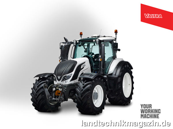 lDer neue Valtra Slogan „Your Working Machine“ lässt sich auch auf einer weiteren Bedeutungsebene verstehen, wobei „Your“ für Kundennähe und die individuellen Anpassung des Traktors steht, „Working” Valtras Erfahrung mit dem Einsatz unter extremsten Bedingungen beschreibt und „Machine“ schließlich den Traktor selbst symbolisiert.