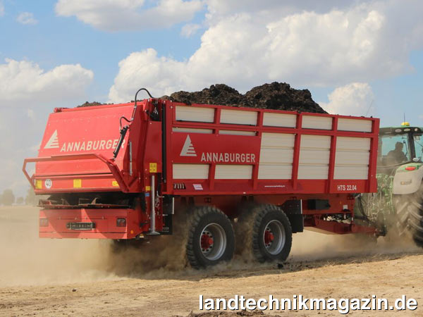 lDie neuen Annaburger Universalstreuer HTS 22.04 und HTS 24.04 bietet nach Herstellerangaben 17 cbm Nutzvolumen, das sich mit optionalen 400 mm hohen Aufsätzen (im Bild) auf 23 cbm erhöhen lässt.