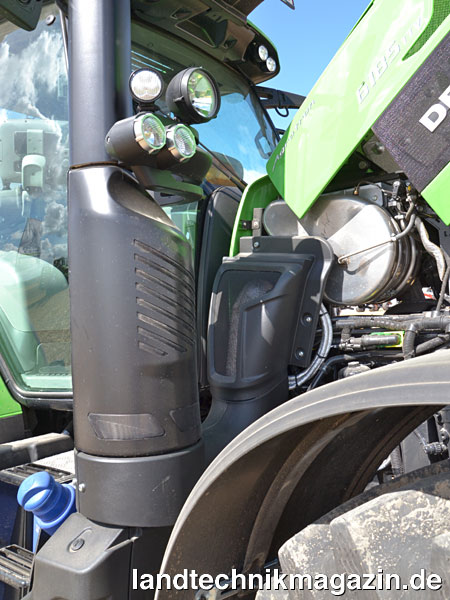 XL-Bild: Die Motoren in den neuen Deutz-Fahr Serie 6 Agrotron 6-Zylinder-Traktoren erfüllen die Abgasnorm EU Stufe IV/Tier 4 final mittels externer Abgasrückführung (EGR), Diesel-Partikelfilter (DPF) und AdBlue/SCR-Technik.