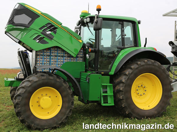 Bild: SIMA Innovation Award 2017 Lobende Erwähnung für John Deere SESAM Traktor (Sustainable Energy Supply for Agricultural Machines), Hochleistungs-Traktor mit elektrischem Antrieb, John Deere, Halle 5b, Stand A018