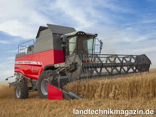 XL-Bild: Die neuen Massey Ferguson Mähdrescher ACTIVA S 7345 PL und 7347 PL erweitern die Serie ACTIVA S 7300 um zwei Modelle mit ParaLevel-Hangausgleich.