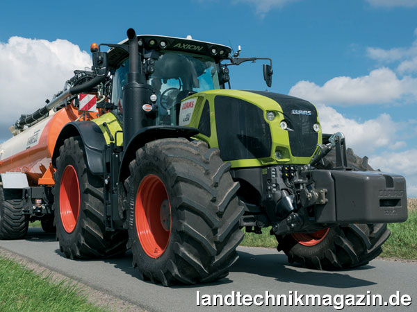lMit FIRST CLAAS RENTAL können Landwirte und Lohnunternehmer auf Arbeitsspitzen mit der kurzfristigen Anmietung von Traktoren im Leistungsbereich von 90 bis über 400 PS reagieren.
