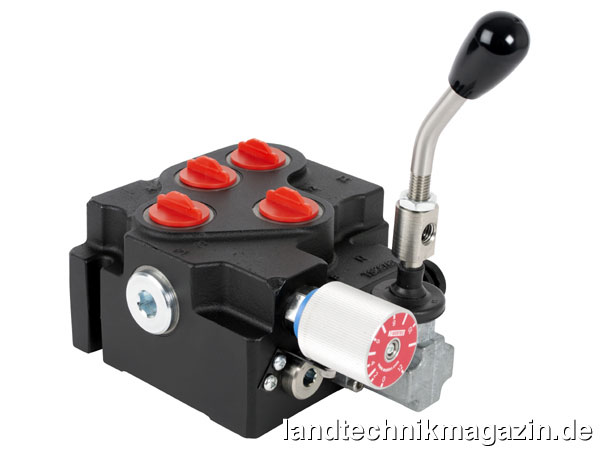 lBeim neuen Webtec Hydraulik-Kombiventil CV120 kommt ein variabler Mengenteiler zum Einsatz, der mit einem Wegeventil gekoppelt und in einem einzigen Gehäuse untergebracht ist.
