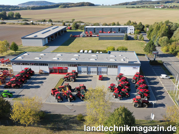 XL-Bild: Titan Machinery ist als eines von nur zwei Unternehmen in Deutschland mit dem Masterlevel für Serviceleistungen von Case IH ausgezeichnet worden.