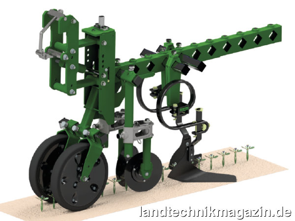 lMit dem neuen DualWheel-Parallelogramm und den neuen Hackschutzscheiben von Garford kann besonders dicht an den Kulturpflanzen gehackt werden.