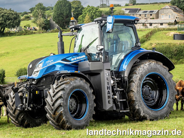 lDer neue New Holland T7 Methane Power LNG  bietet eine Maximalleistung von 270 PS, verfügt über ein stufenloses Auto Command CVT Getriebe und läuft mit Flüssiggas.